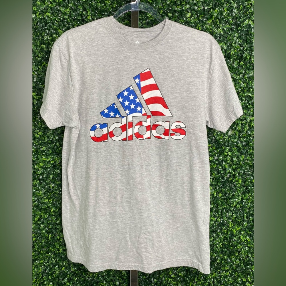 Adidas Mens T-shirt NEW